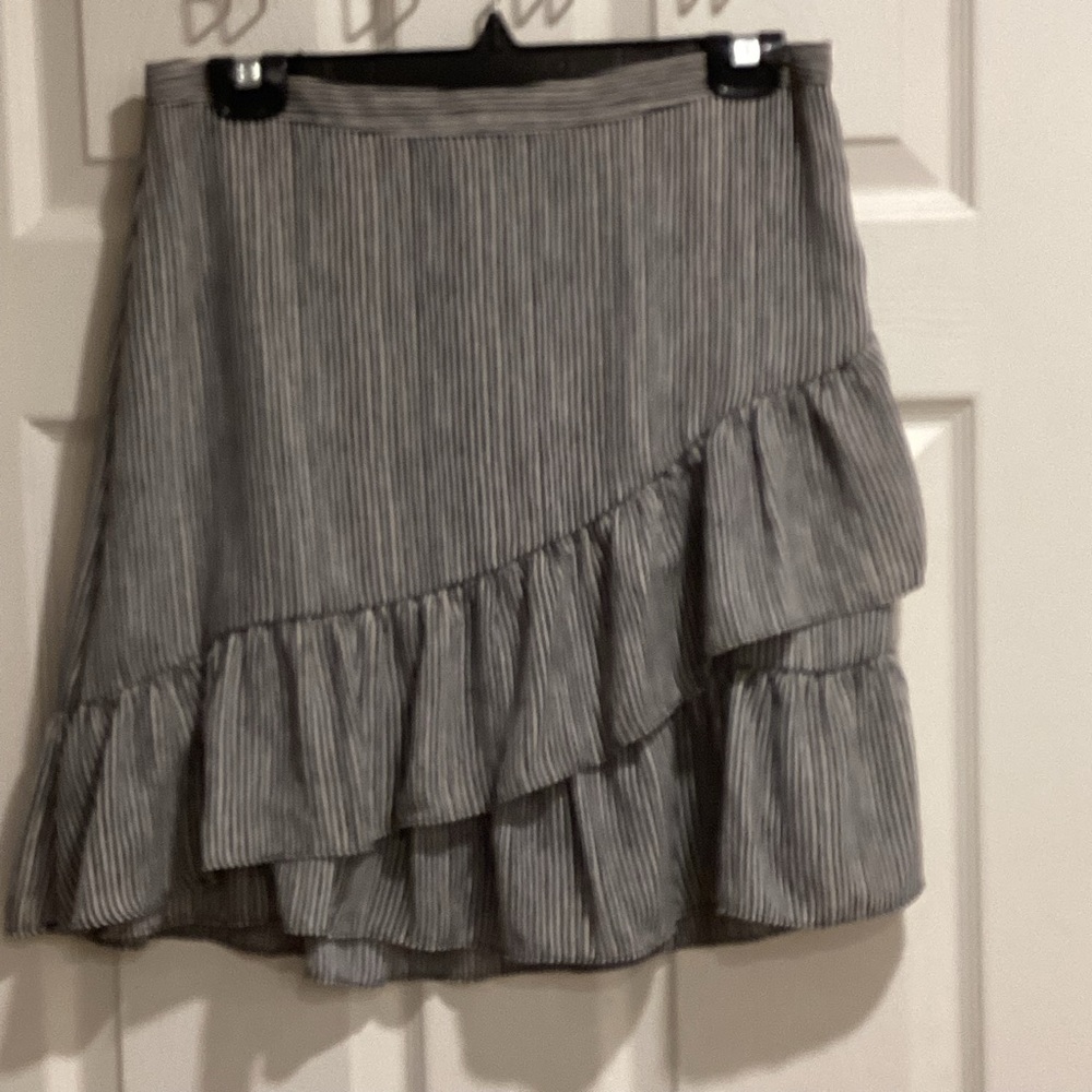 Banana Republic Ruffle Fit-and-Flare Striped Skirt, Size 6